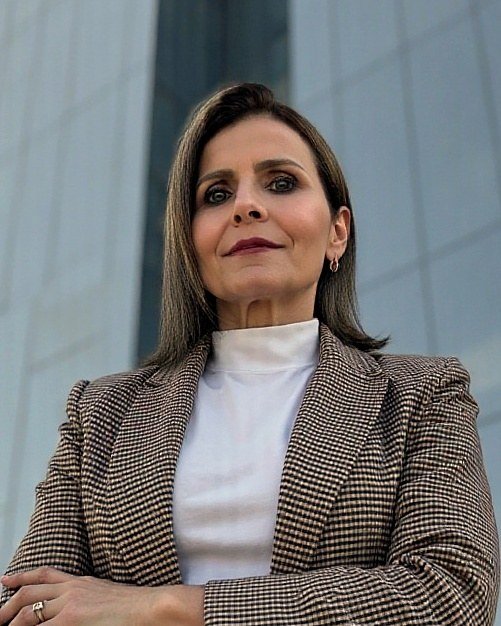 Dra. Roberta Siqueira
